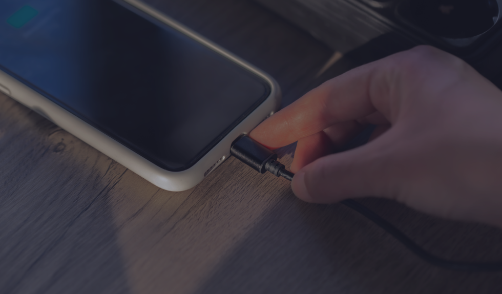 iPhone не заряжается: диагностика и решения